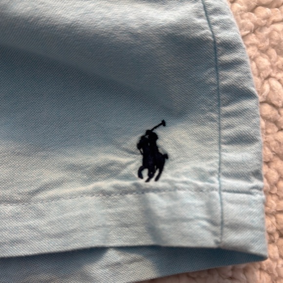 Ralph Lauren Blue Shorts with Relaxed Fit and Versatile Design - Picture 3 of 4